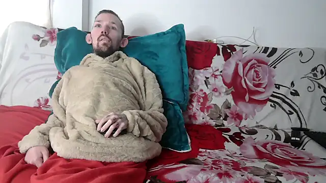 Sophia and Thomas online show from March 29, 2026, 9:49 pm