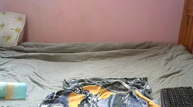 Snapshot of Caryyyl chatting on March 15, 2025, 10:57 am Caryyyl online show from March 15, 2025, 10:57 am
