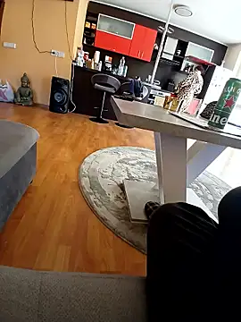 paradise777777 online show from October 4, 2025, 12:28 pm