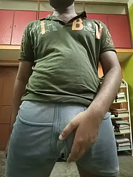 Snapshot of RohanBig chatting on July 16, 2026, 6:38 pm RohanBig online show from July 16, 2026, 6:38 pm