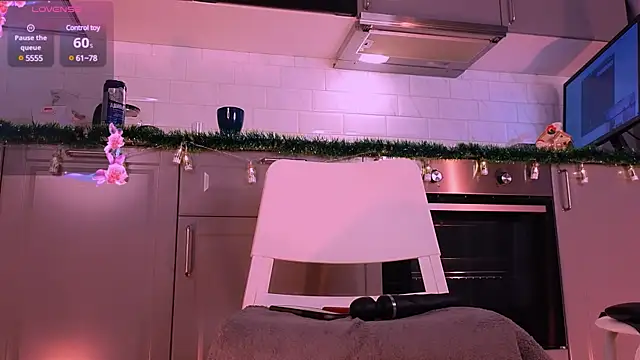 -EveStone- online show from January 11, 2025, 12:07 pm