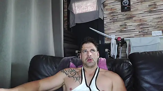 XxBigboybandxX online show from November 7, 2025, 12:53 pm