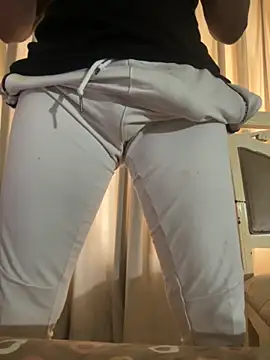 Snapshot of sxssxssxs@xh chatting on September 21, 2025, 5:45 am sxssxssxsxh online show from September 21, 2025, 5:45 am