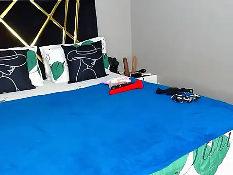 MissBigNipples online show from October 24, 2025, 9:14 pm