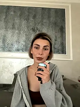 Snapshot of SandraCarter chatting on November 28, 2025, 8:58 am SandraCarter online show from November 28, 2025, 8:58 am