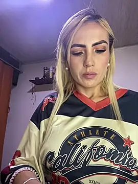 Snapshot of alicev_kitty chatting on February 27, 2026, 1:00 pm alicev kitty online show from February 27, 2026, 1:00 pm