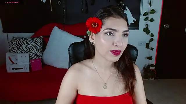 Snapshot of Carolaine69_ chatting on October 30, 2025, 1:31 pm Carolaine69 online show from October 30, 2025, 1:31 pm