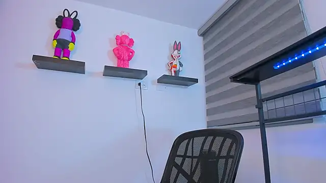 Snapshot of Gangster_Girl chatting on November 20, 2025, 12:55 am Gangster Girl online show from November 20, 2025, 12:55 am