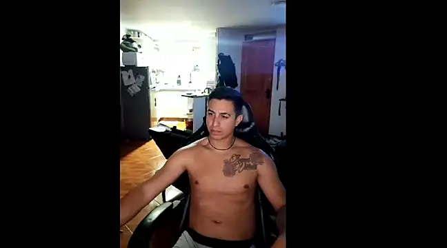 Snapshot of Ghostman89 chatting on January 21, 2025, 2:43 am Ghostman89 online show from January 21, 2025, 2:43 am