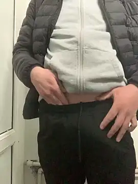 nik99xxx online show from February 27, 2025, 10:44 am