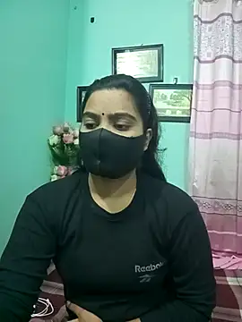 Snapshot of Amisha-2 chatting on January 3, 2025, 10:09 am Amisha-2 online show from January 3, 2025, 10:09 am