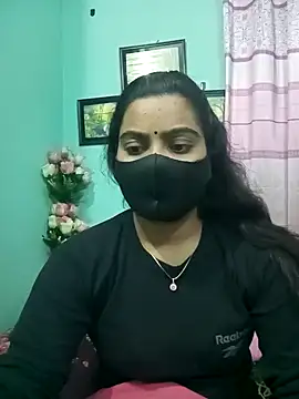 Snapshot of Amisha-2 chatting on January 5, 2025, 2:08 pm Amisha-2 online show from January 5, 2025, 2:08 pm