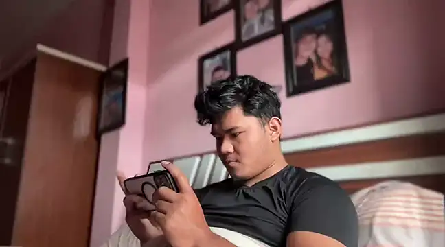 rasbari22 online show from February 6, 2025, 9:22 am