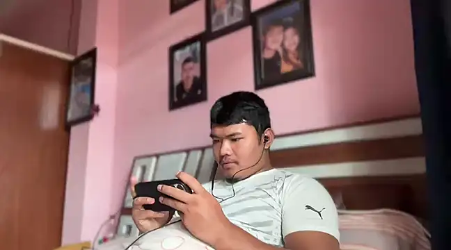 rasbari22 online show from December 17, 2024, 9:17 am