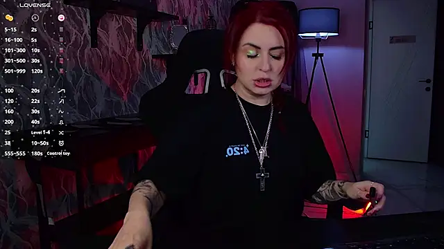 Lana  May online show from December 14, 2025, 8:20 am