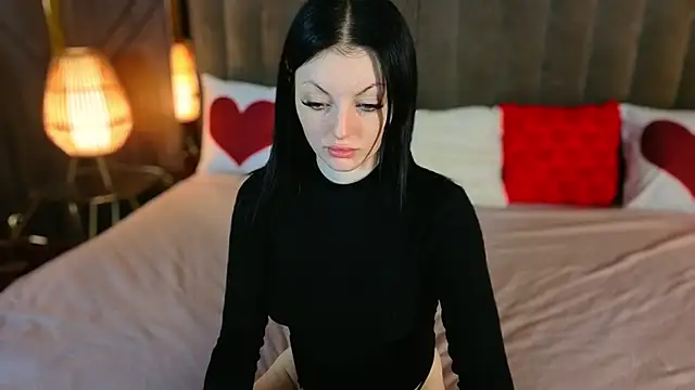 Daisy Delight online show from February 18, 2026, 10:39 pm