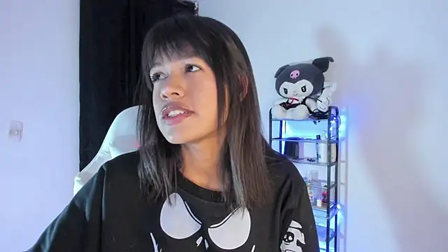 meganthompsonn22 online show from February 7, 2026, 4:09 am