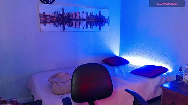 Snapshot of mixie_cute chatting on February 21, 2025, 9:00 pm mixie cute online show from February 21, 2025, 9:00 pm