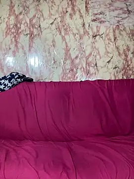 Charlotte Bradshaw online show from April 3, 2026, 12:28 am