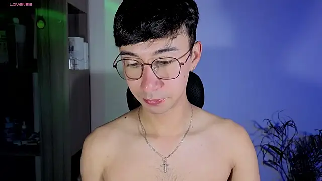 Snapshot of cameron_cum chatting on October 30, 2025, 11:08 am cameron cum online show from October 30, 2025, 11:08 am