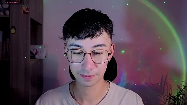 Snapshot of cameron_cum chatting on September 30, 2025, 11:38 am cameron cum online show from September 30, 2025, 11:38 am