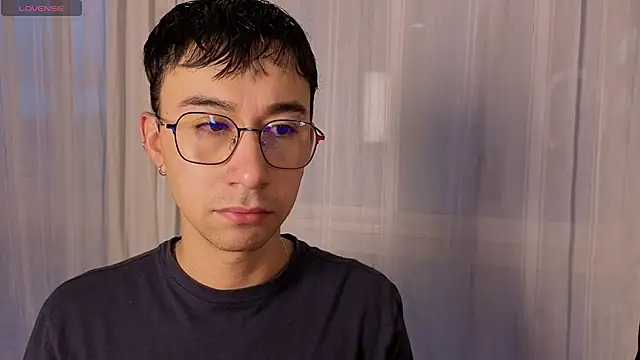 Snapshot of cameron_cum chatting on February 13, 2026, 11:10 am cameron cum online show from February 13, 2026, 11:10 am