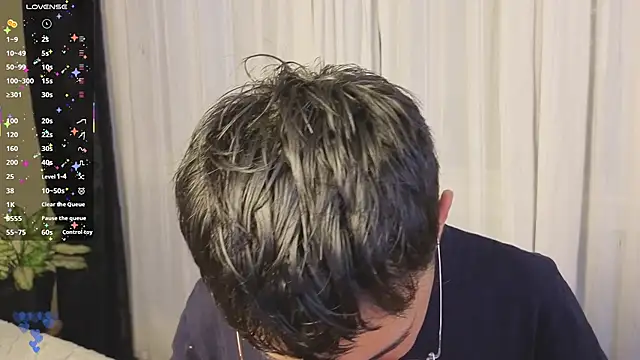 Snapshot of cameron_cum chatting on February 3, 2026, 11:04 am cameron cum online show from February 3, 2026, 11:04 am