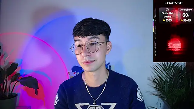 Snapshot of cameron_cum chatting on March 8, 2025, 11:58 am cameron cum online show from March 8, 2025, 11:58 am