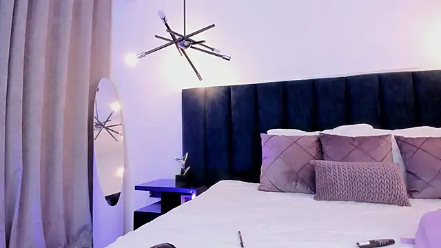 susyy7 online show from March 11, 2026, 3:44 am