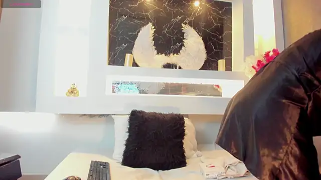 Cinthya mjs online show from October 21, 2025, 12:15 pm