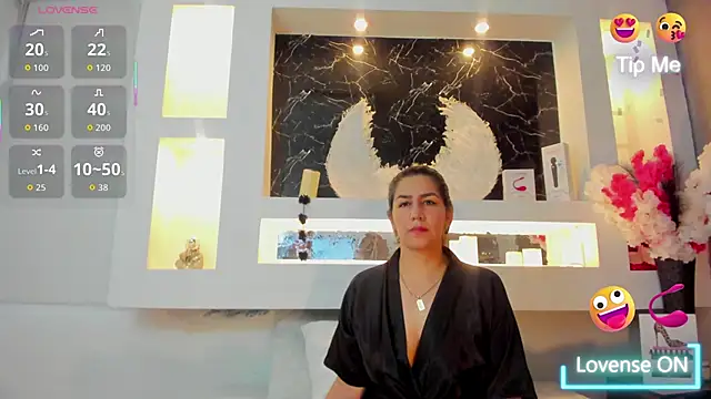 Cinthya mjs online show from October 8, 2025, 12:07 pm