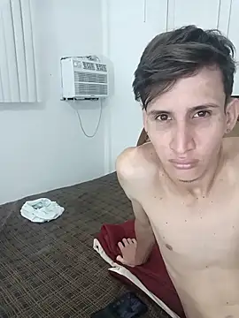 Milfvalesk online show from December 17, 2025, 12:10 pm