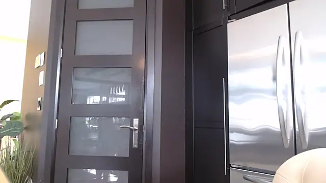 Snapshot of Toy-Daddy chatting on March 7, 2025, 2:01 pm Toy-Daddy online show from March 7, 2025, 2:01 pm