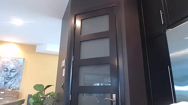 Snapshot of Toy-Daddy chatting on March 5, 2025, 8:10 pm Toy-Daddy online show from March 5, 2025, 8:10 pm