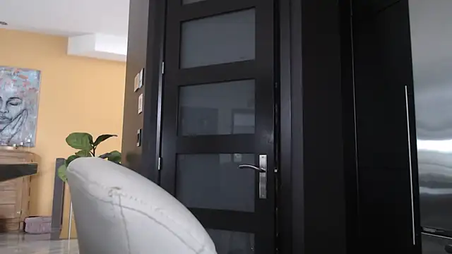 Snapshot of Toy-Daddy chatting on March 9, 2025, 12:53 pm Toy-Daddy online show from March 9, 2025, 12:53 pm