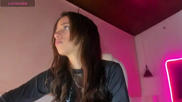 Snapshot of Melody_Ds chatting on February 1, 2025, 1:44 am Melody Ds online show from February 1, 2025, 1:44 am