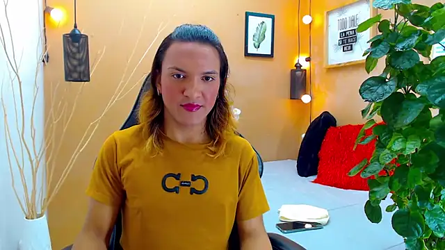 Snapshot of aslyhernandez_7 chatting on September 19, 2025, 11:58 am aslyhernandez 7 online show from September 19, 2025, 11:58 am