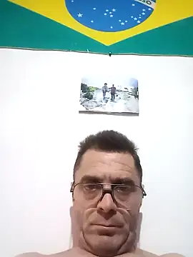 emilio69soy online show from July 11, 2026, 3:29 am