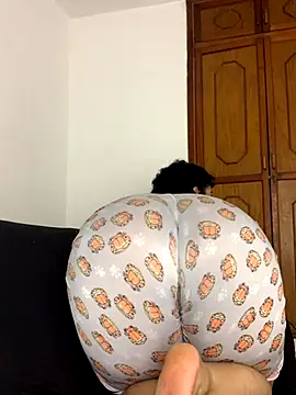 Snapshot of Mrskary chatting on September 26, 2025, 11:22 pm Mrskary online show from September 26, 2025, 11:22 pm