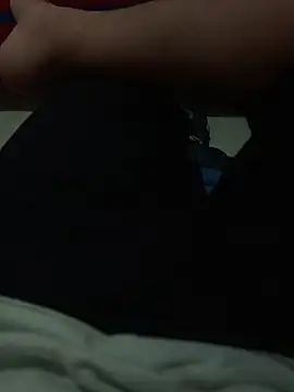 beautiful hands  online show from November 2, 2025, 9:53 pm