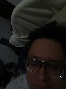 beautiful hands  online show from April 22, 2026, 3:24 am