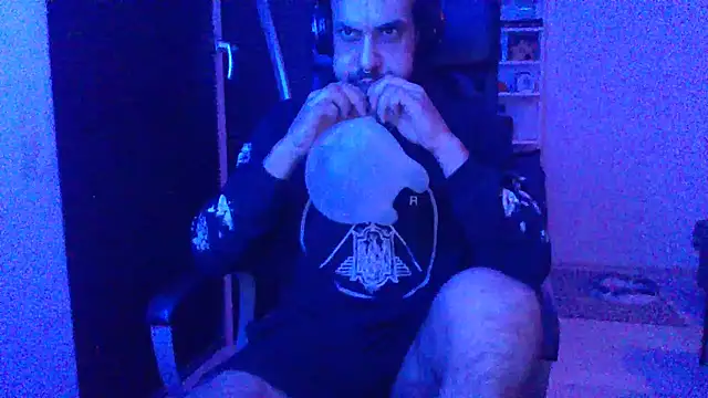 P4RtYBOII92 online show from November 29, 2025, 12:00 am