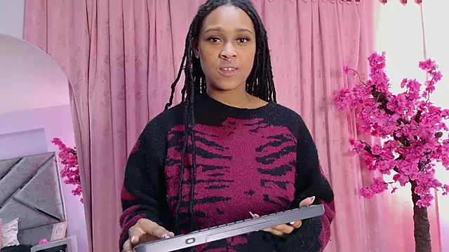 Elith noa online show from February 5, 2026, 7:43 pm