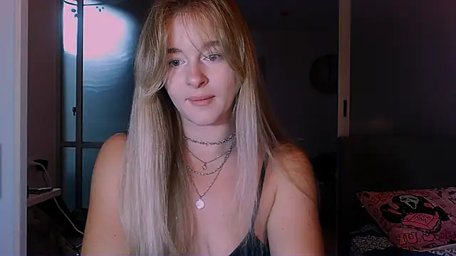 Eva Jaya online show from October 26, 2025, 12:27 pm