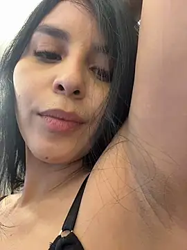  miaquevedo  online show from May 23, 2026, 2:16 pm