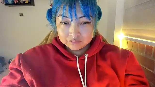 Shaddycute  online show from December 1, 2025, 10:05 am