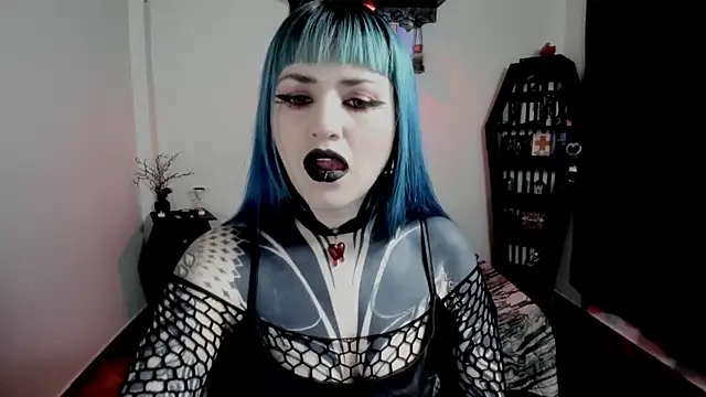 Snapshot of DimmuandDarkness chatting on April 23, 2026, 8:43 am DimmuandDarkness online show from April 23, 2026, 8:43 am