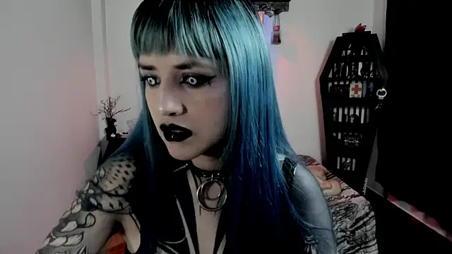 Snapshot of DimmuandDarkness chatting on May 8, 2026, 6:23 pm DimmuandDarkness online show from May 8, 2026, 6:23 pm