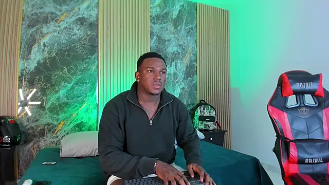 Snapshot of Troykhalil chatting on September 30, 2025, 8:48 pm Troykhalil online show from September 30, 2025, 8:48 pm