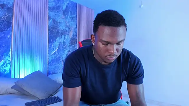 Snapshot of Troykhalil chatting on October 2, 2025, 9:18 pm Troykhalil online show from October 2, 2025, 9:18 pm